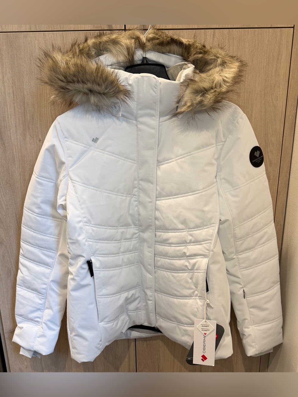Obermeyer Women’s Tuscany Elite Ski Jacket. NWTs. White. Size 12